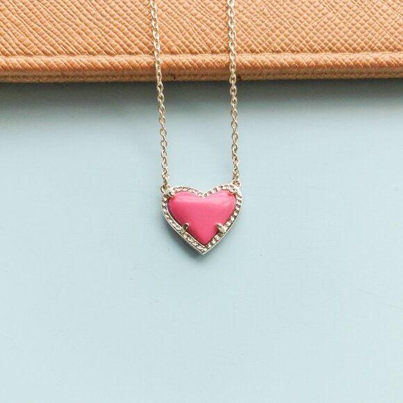 Kendra Scott Ari Heart Necklace - Gold Neon Pink - Picture 2 of 4